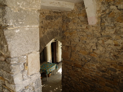 Redessendons, toujours par le grand escalier bien sÃ»r